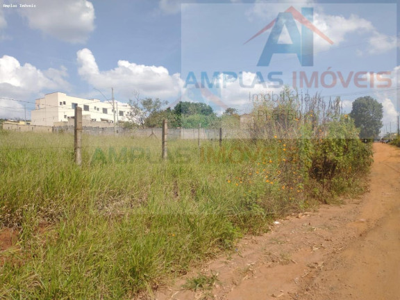 Terreno à Venda, 360 m² em Planalto - Mateus Leme