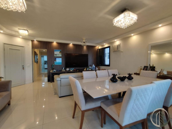 Imagem Apartamento com 3 Quartos à Venda, 184 m² em Pompéia - Santos