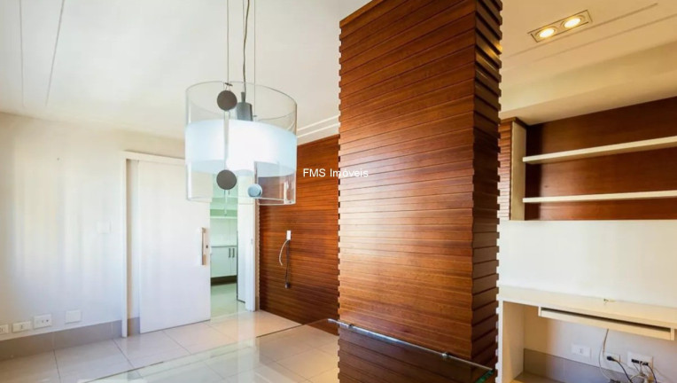 Imagem Imóvel com 3 Quartos à Venda, 230 m² em Moema - São Paulo