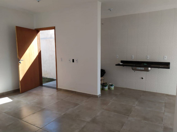 Imagem Casa com 3 Quartos à Venda, 130 m² em Residencial Estoril - Taubaté Imagem Casa com 3 Quartos à Venda, 130 m² em Residencial Estoril - Taubaté