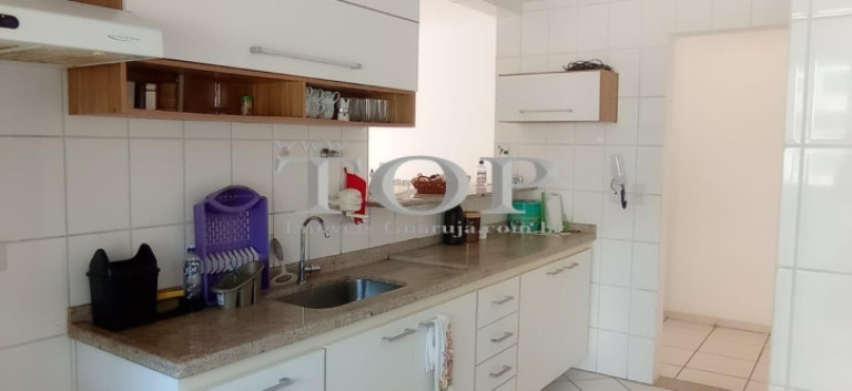 Imagem Apartamento com 3 Quartos à Venda, 220 m² em Jardim Astúrias - Guarujá