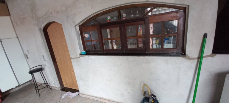Imagem Casa com 5 Quartos à Venda, 240 m² em Vila Nova York - São Paulo