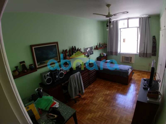 Imagem Cobertura com 4 Quartos à Venda, 400 m² em Copacabana - Rio De Janeiro Imagem Cobertura com 4 Quartos à Venda, 400 m² em Copacabana - Rio De Janeiro