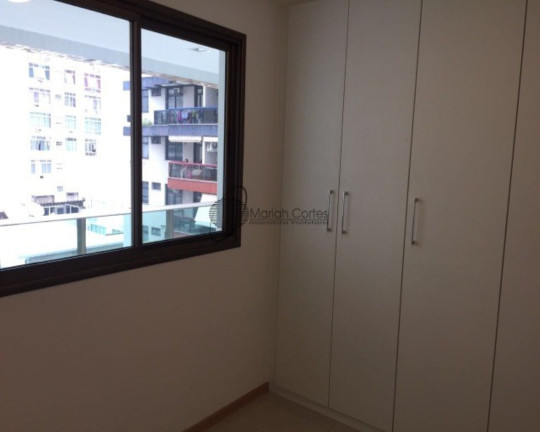 Imagem Imóvel com 2 Quartos à Venda, 71 m² em Icaraí - Niterói Imagem Imóvel com 2 Quartos à Venda, 71 m² em Icaraí - Niterói