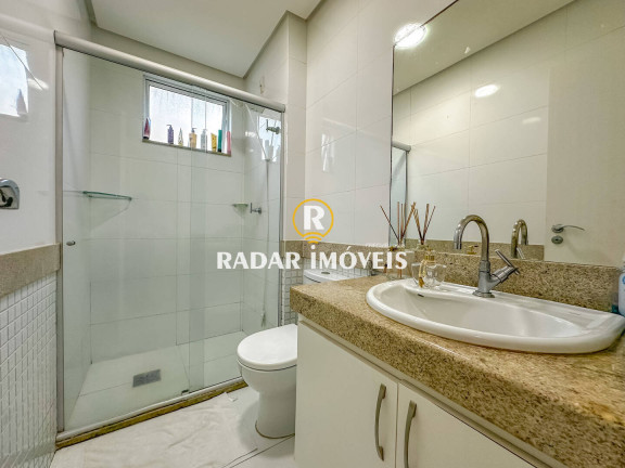 Imagem Apartamento com 3 Quartos à Venda, 160 m² em Braga - Cabo Frio