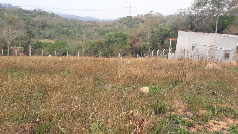 Terreno à Venda, 856 m² em Loteamento Colinas Verdes - Atibaia