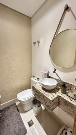 Imagem Apartamento com 2 Quartos à Venda, 75 m² em Embaré - Santos