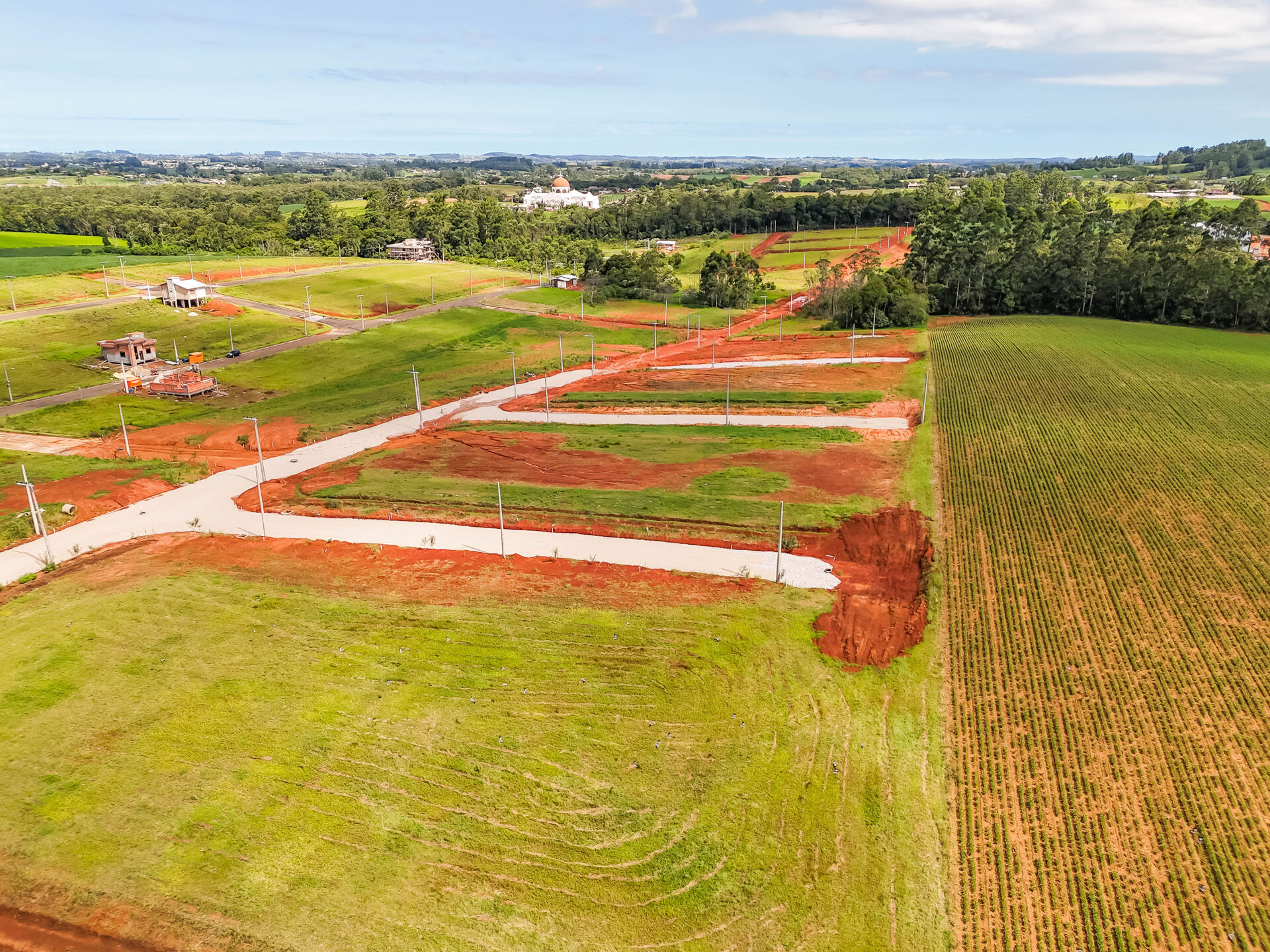 Imagem Terreno à Venda, 362 m² em Primeira Linha - Criciúma Imagem Terreno à Venda, 362 m² em Primeira Linha - Criciúma
