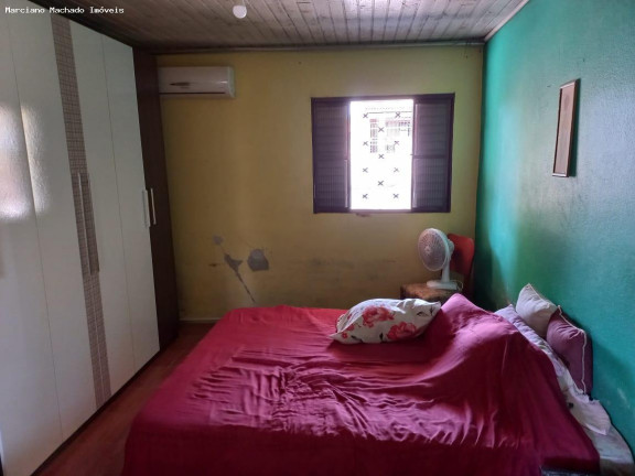 Imagem Casa com 3 Quartos à Venda, em Juscelino Kubitschek - Santa Maria Imagem Casa com 3 Quartos à Venda, em Juscelino Kubitschek - Santa Maria