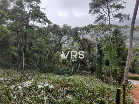 Terreno à Venda, 1.500 m² em Parque Do Imbui - Teresópolis