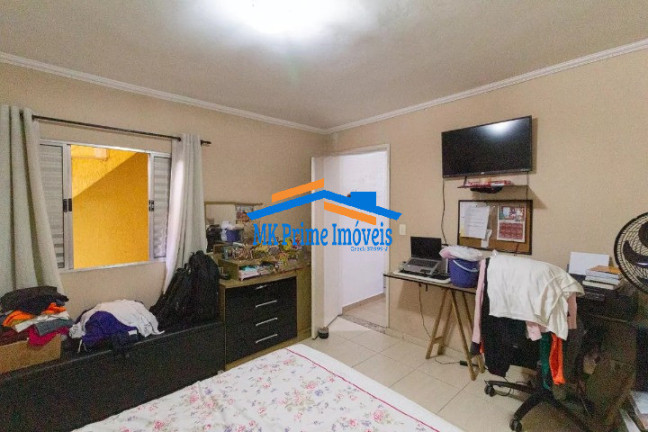 Imagem Sobrado com 4 Quartos à Venda, 180 m² em Metalúrgicos - Osasco Imagem Sobrado com 4 Quartos à Venda, 180 m² em Metalúrgicos - Osasco
