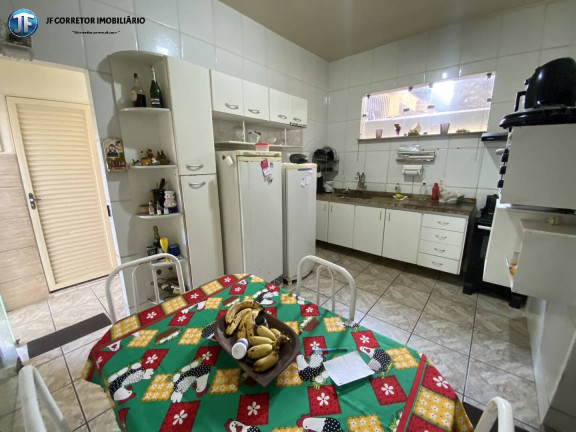 Imagem Casa com 3 Quartos à Venda, 351 m² em Das águas - Ipatinga