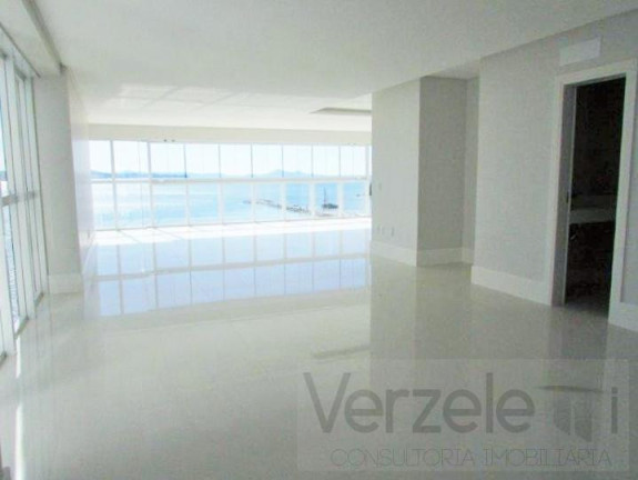 Imagem Apartamento com 4 Quartos à Venda, 237 m² em Centro - Balneário Camboriú