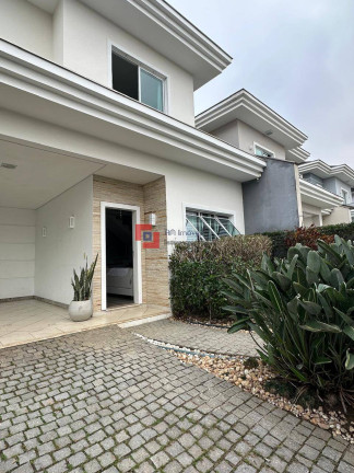 Imagem Casa com 3 Quartos à Venda, 170 m² em Saguaçu - Joinville