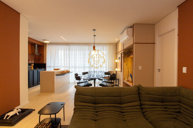 Imagem Apartamento com 3 Quartos à Venda, 215 m² em Centro - Curitiba