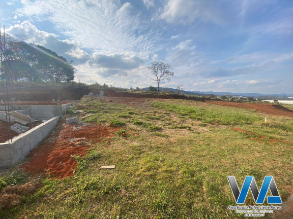 Terreno à Venda, 272 m² em Bairro Em Extrema - Extrema
