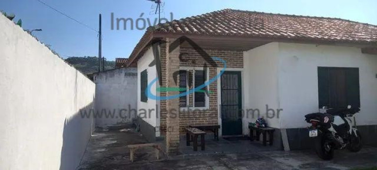 Imagem Casa com 3 Quartos à Venda, 253 m² em Jardim Das Gaivotas - Caraguatatuba