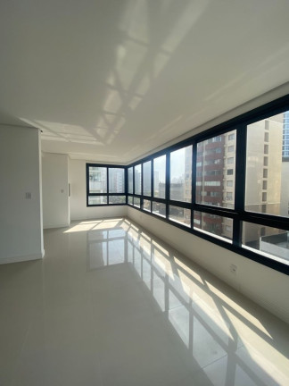 Imóvel com 3 Quartos à Venda, 150 m² em Centro - Torres