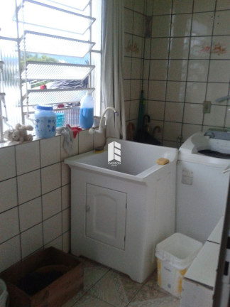 Imagem Casa com 3 Quartos à Venda, 200 m² em Camobi - Santa Maria