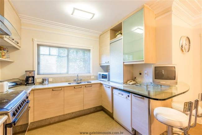 Imagem Casa com 6 Quartos à Venda, 750 m² em Jardim Flamboyant B - Atibaia Imagem Casa com 6 Quartos à Venda, 750 m² em Jardim Flamboyant B - Atibaia