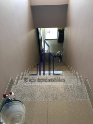 Casa com 4 Quartos à Venda,  em Piratininga - Niterói