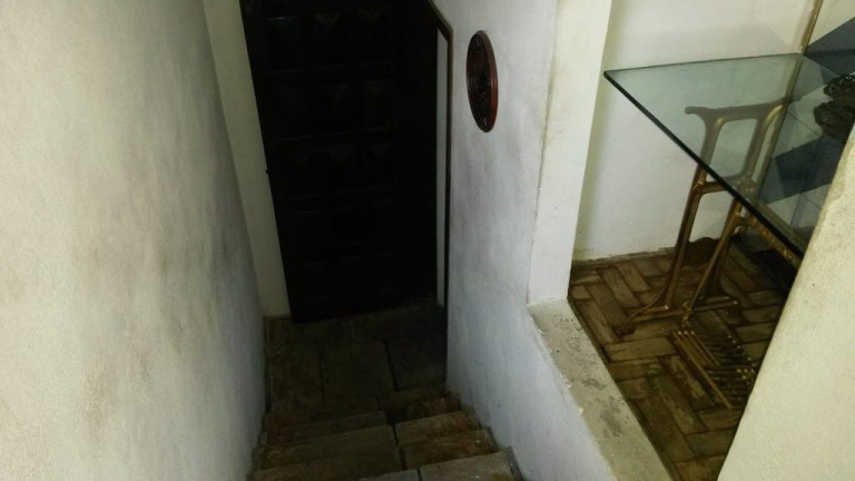 Imagem Casa com 4 Quartos à Venda, 199 m² em Centro - Pindamonhangaba