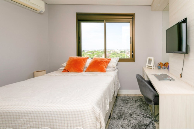 Imagem Imóvel com 3 Quartos à Venda, 137 m² em Jardim Planalto - Porto Alegre Imagem Imóvel com 3 Quartos à Venda, 137 m² em Jardim Planalto - Porto Alegre