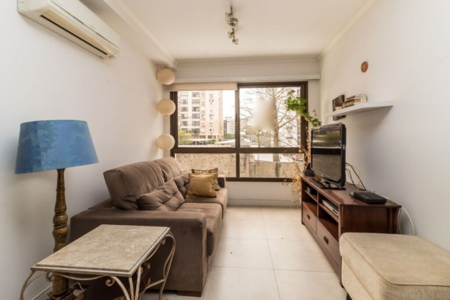 Imagem Imóvel com 3 Quartos à Venda, 76 m² em Passo Da Areia - Porto Alegre Imagem Imóvel com 3 Quartos à Venda, 76 m² em Passo Da Areia - Porto Alegre