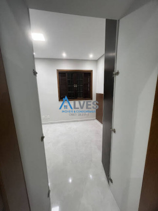 Imagem Sobrado com 3 Quartos à Venda, 210 m² em Parque Das Nações - Santo André