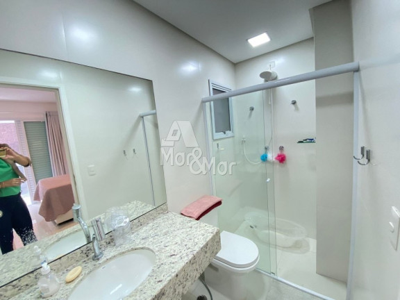 Imagem Apartamento com 3 Quartos à Venda, 175 m² em Pitangueiras - Guarujá Imagem Apartamento com 3 Quartos à Venda, 175 m² em Pitangueiras - Guarujá