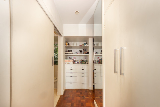 Imagem Casa com 3 Quartos à Venda, 333 m² em Sumaré - São Paulo Imagem Casa com 3 Quartos à Venda, 333 m² em Sumaré - São Paulo