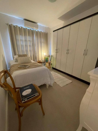 Imagem Casa com 4 Quartos para Alugar, 191 m² em Centro - Balneário Camboriú