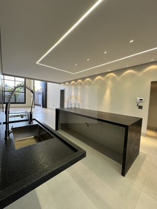 Imagem Casa com 3 Quartos à Venda, 220 m² em Setor Garavelo - Aparecida De Goiânia