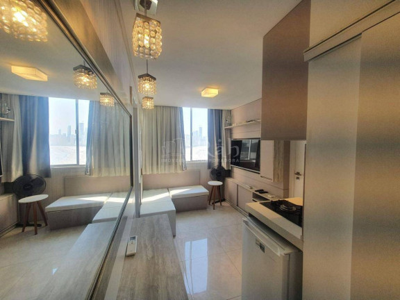 Imagem Apartamento com 3 Quartos à Venda, 206 m² em Centro - Balneário Camboriú Imagem Apartamento com 3 Quartos à Venda, 206 m² em Centro - Balneário Camboriú