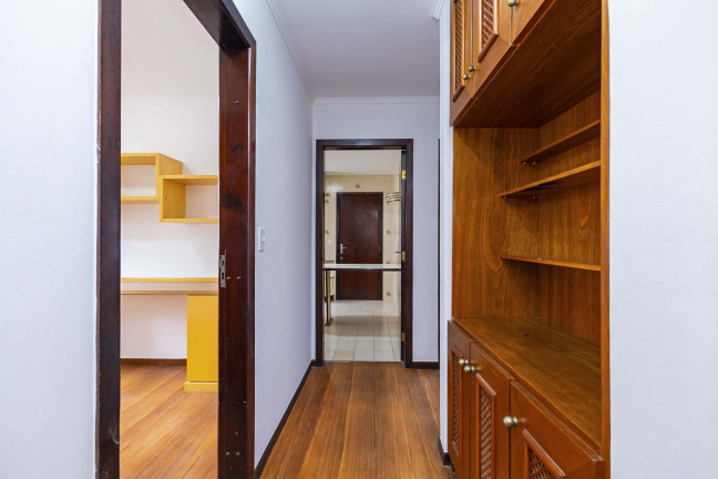 Imagem Apartamento com 3 Quartos à Venda, 81 m² em água Verde - Curitiba Imagem Apartamento com 3 Quartos à Venda, 81 m² em água Verde - Curitiba