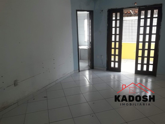 Imagem Casa com 3 Quartos à Venda, 175 m² em Serraria Brasil - Feira De Santana Imagem Casa com 3 Quartos à Venda, 175 m² em Serraria Brasil - Feira De Santana