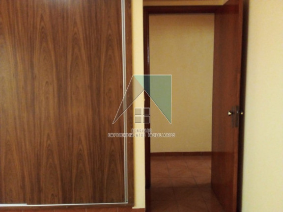 Imagem Casa com 2 Quartos à Venda, em Vila Tibério - Ribeirão Preto Imagem Casa com 2 Quartos à Venda, em Vila Tibério - Ribeirão Preto