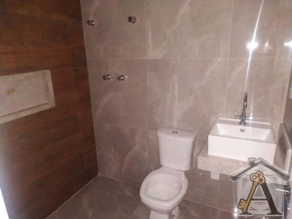 Imagem Casa com 4 Quartos à Venda, 270 m² em Embaré - Santos Imagem Casa com 4 Quartos à Venda, 270 m² em Embaré - Santos