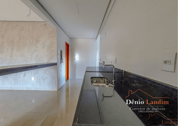 Imagem Apartamento com 3 Quartos à Venda, 120 m² em Cândida Câmara - Montes Claros