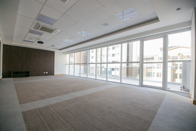 Imagem Sala Comercial à Venda, 36 m² em Batel - Curitiba Imagem Sala Comercial à Venda, 36 m² em Batel - Curitiba