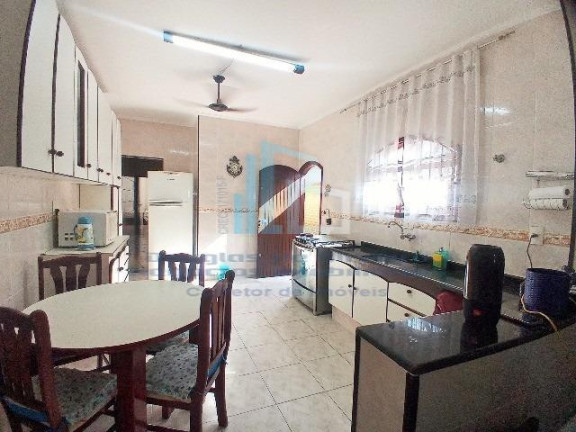 Imagem Casa com 2 Quartos à Venda, 170 m² em Maracanã - Praia Grande Imagem Casa com 2 Quartos à Venda, 170 m² em Maracanã - Praia Grande