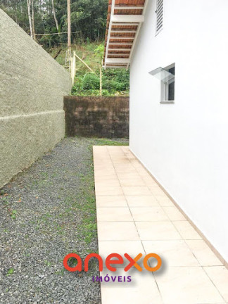 Imagem Casa com 3 Quartos à Venda, 150 m² em Tribess - Blumenau Imagem Casa com 3 Quartos à Venda, 150 m² em Tribess - Blumenau