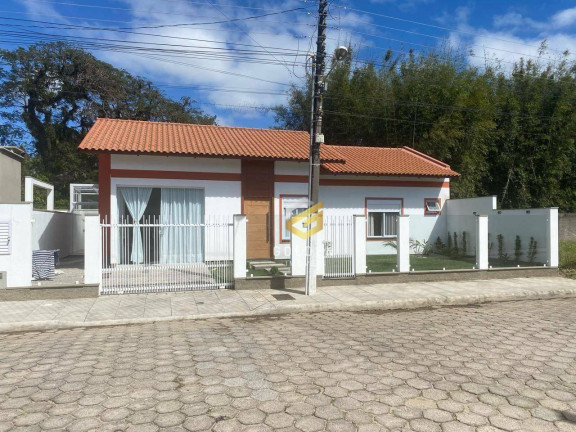 Casa com 3 Quartos à Venda, 135 m² em Centro - Tijucas