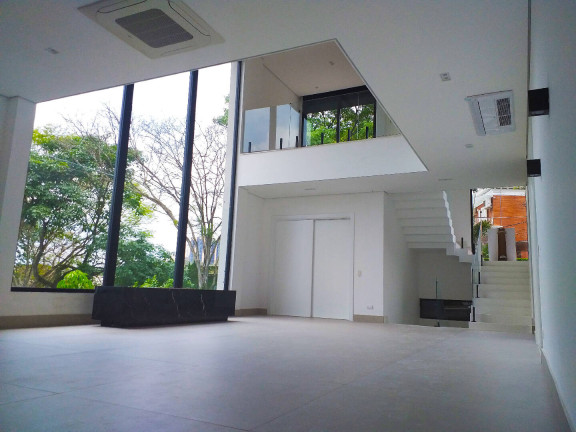 Imagem Casa com 4 Quartos à Venda, 599 m² em Alphaville Residencial Um - Barueri Imagem Casa com 4 Quartos à Venda, 599 m² em Alphaville Residencial Um - Barueri