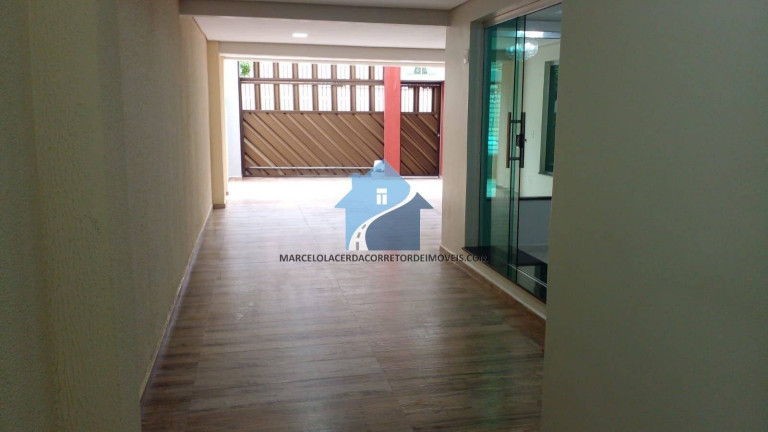 Imagem Casa com 6 Quartos à Venda, 300 m² em Adrianópolis - Manaus