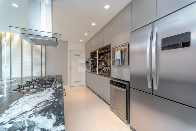 Imagem Apartamento com 4 Quartos à Venda, 256 m² em Centro - Balneário Camboriú