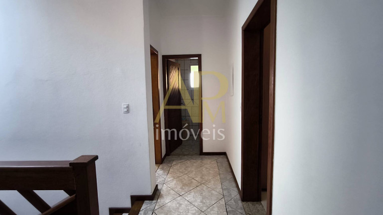 Imagem Casa com 3 Quartos à Venda, 300 m² em Praia João Rosa - Biguaçu