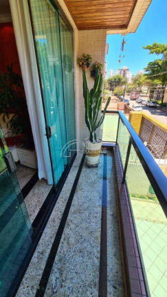 Imagem Casa com 4 Quartos à Venda, 337 m² em Embaré - Santos