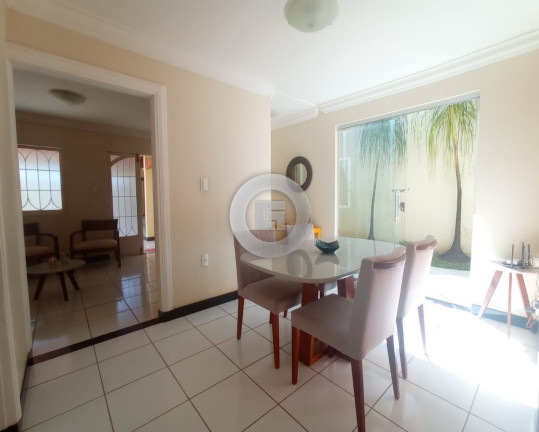 Imagem Casa com 3 Quartos à Venda, 300 m² em Morada Do Parque - Montes Claros Imagem Casa com 3 Quartos à Venda, 300 m² em Morada Do Parque - Montes Claros