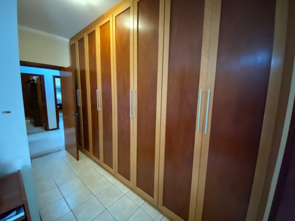 Imagem Casa com 3 Quartos à Venda, 360 m² em Jardim Estoril - Bauru